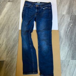 Blue ankle cut jeans